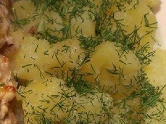 Варени картофи в масло