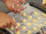 Увеличение https://www.bonapeti.bg/uploads/recipes/rec7000/steps/41.jpg