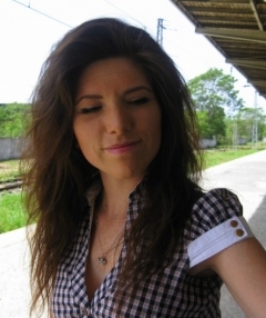 Елис Еминова